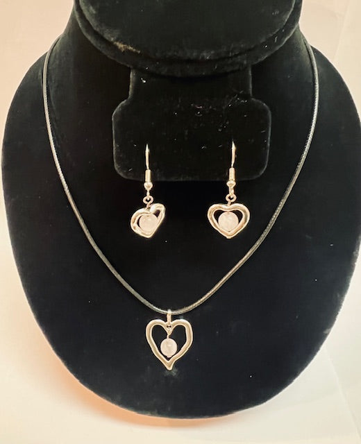 CS - SCF Jewelry Designs - Earrings & Necklace Set