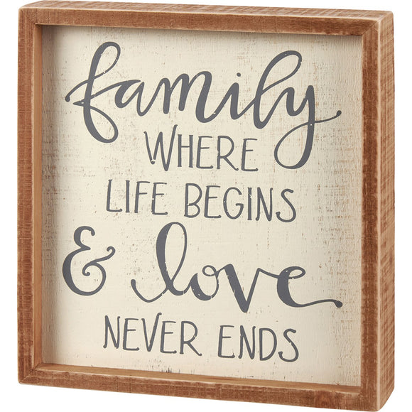 Inset Box Sign - Family Love Never Ends
