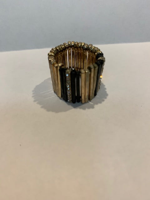 Hammered Metal Stretch Band Ring